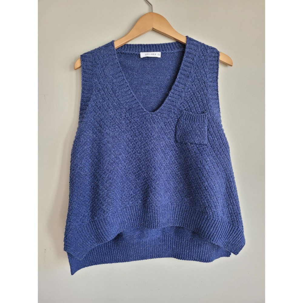 CELLABIE Blue Textured‎ Knit V-Neck Sweater Vest with Pocket One Size